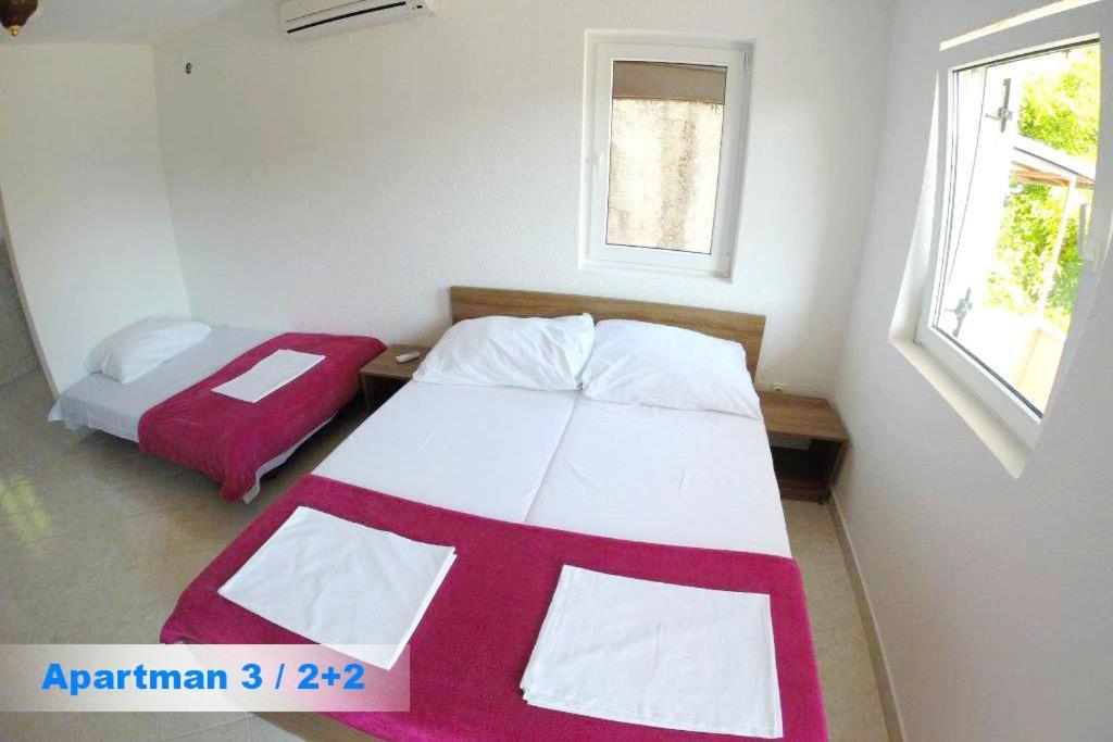 Villa Kristinka Vodice Exteriör bild