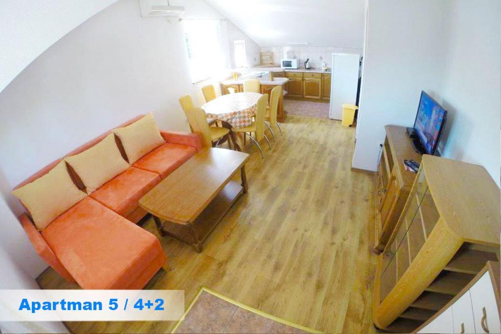 Villa Kristinka Vodice Exteriör bild